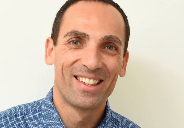 אביב מצא